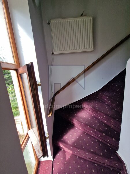 Teiul Doamnei. Vanzare apartament 3 camere (E1+M) in Vila (S+P+E1+M) - Teiul Doamnei