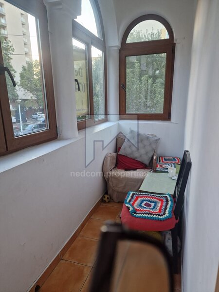 Teiul Doamnei. Vanzare apartament 3 camere (E1+M) in Vila (S+P+E1+M) - Teiul Doamnei